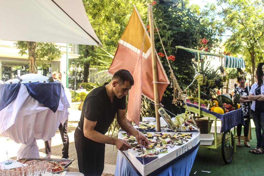 Hotel Lido كاتوليكا المظهر الخارجي الصورة