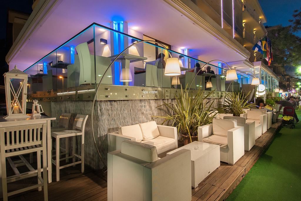 Hotel Lido كاتوليكا المظهر الخارجي الصورة
